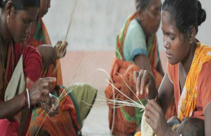 Expectant  Government Launches 'Mahila-E-Haat' To Encourage Women Entrepreneurship