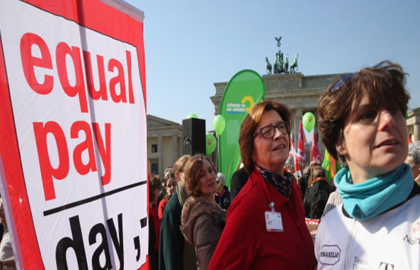 Kathleen Turner: Equal Pay Day Shows How Far Women Still Have To Go