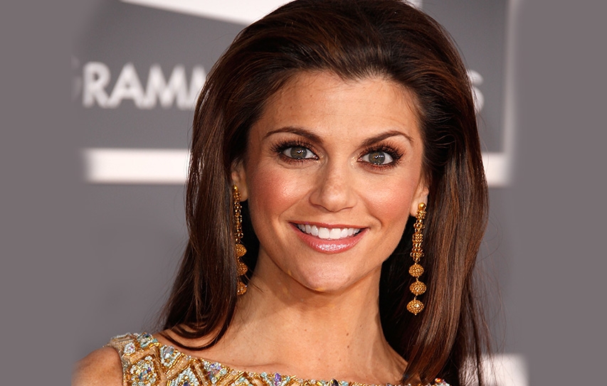 Samantha Harris To Be Honored At Star-Studded Ante Up For A Cancer Free Generation Poker Tournament