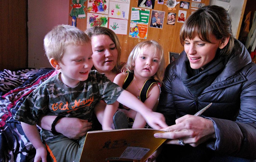 Jennifer Garner Urges Support For Families Hit By Historic West Virginia Floods