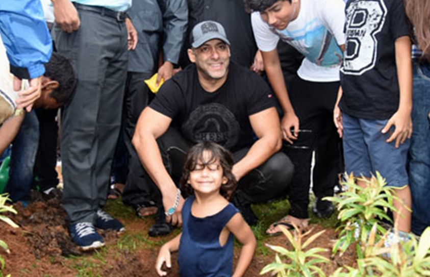 Salman Khan Promotes Tree Plantation