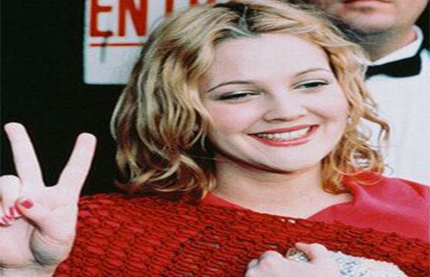 6-Drew Barrymore Supports Children's Hospital Los Angeles Third Annual Live L.A. Give L.A. Fundraising Campaign