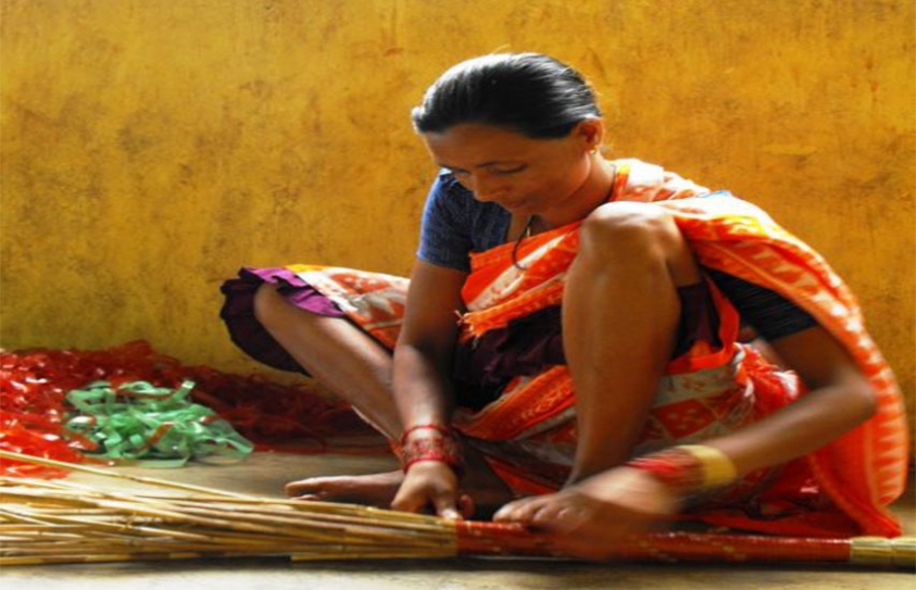 Tribal Women from Odisha’s Kashipur Block Are Standing up against Exploitation – One Broom at a Time