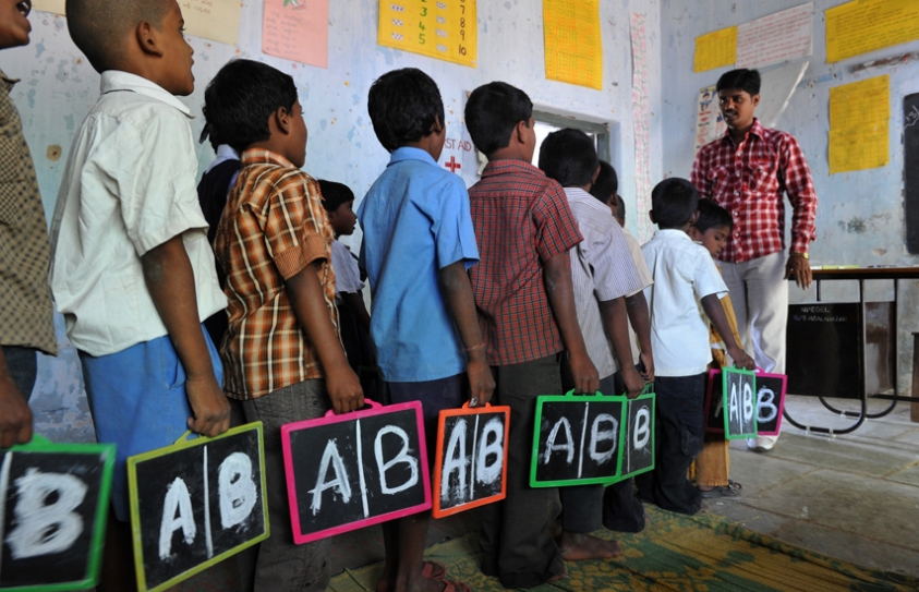 Govt Panel On Education: English Should Be Made Compulsary In All Schools