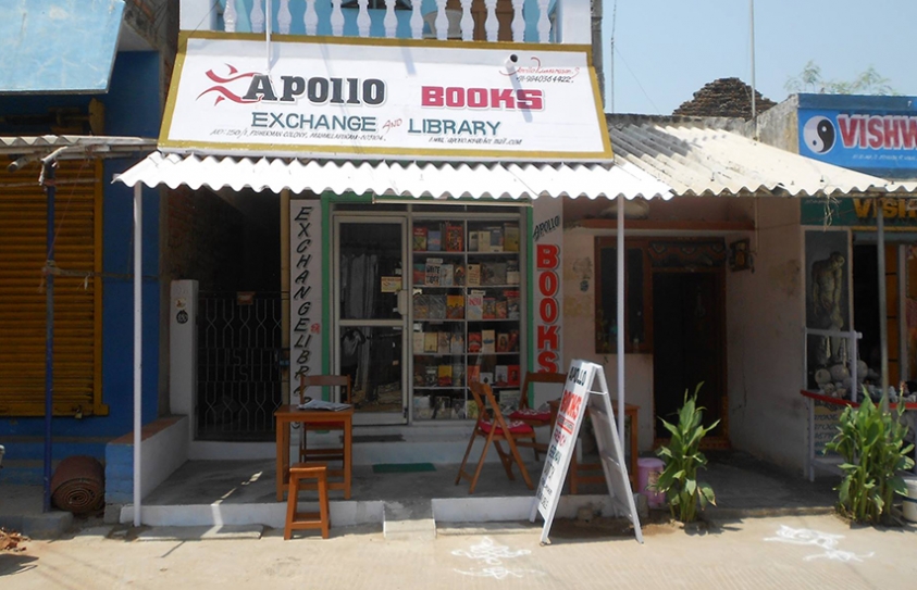 Love to Read? The Story of This Fisherman-Turned-Bookstore Owner Will Make Your Day