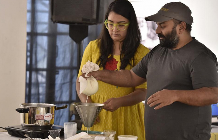 HT Kala Ghoda Arts Festival 2017 In Mumbai: High On Cheese, Thrills And Music
