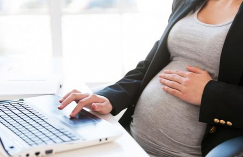 Lok Sabha Passes Maternity Benefit (Amendment) Bill; Paid Leaves Increase
