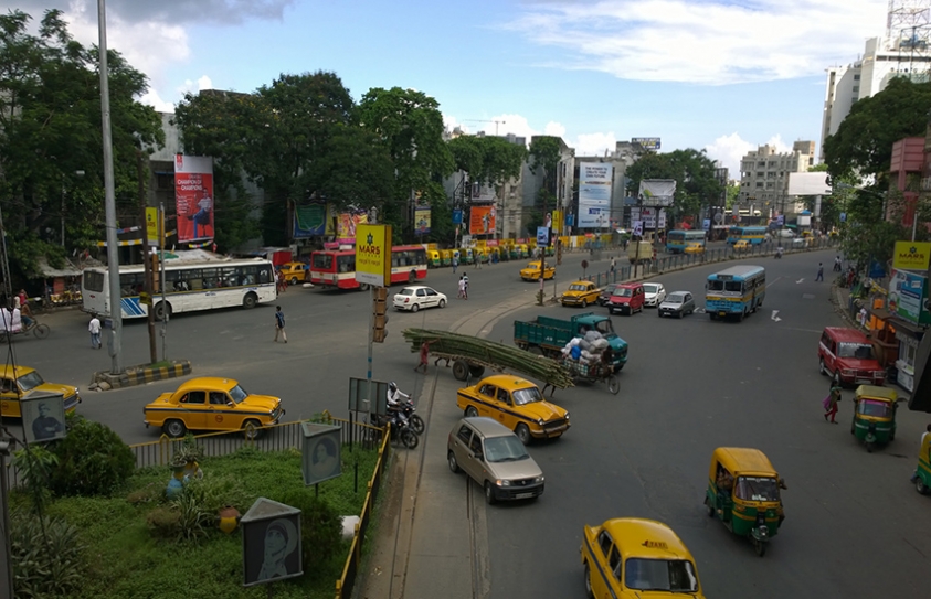  Fuel Made From Cow Dung Is Powering India’s Cheapest Bus Service, at Just 1 Per Ride 